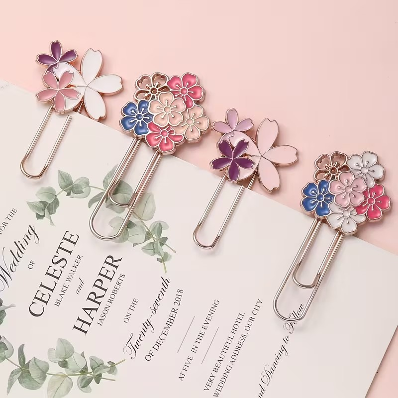 FLOWER BOOKMARK