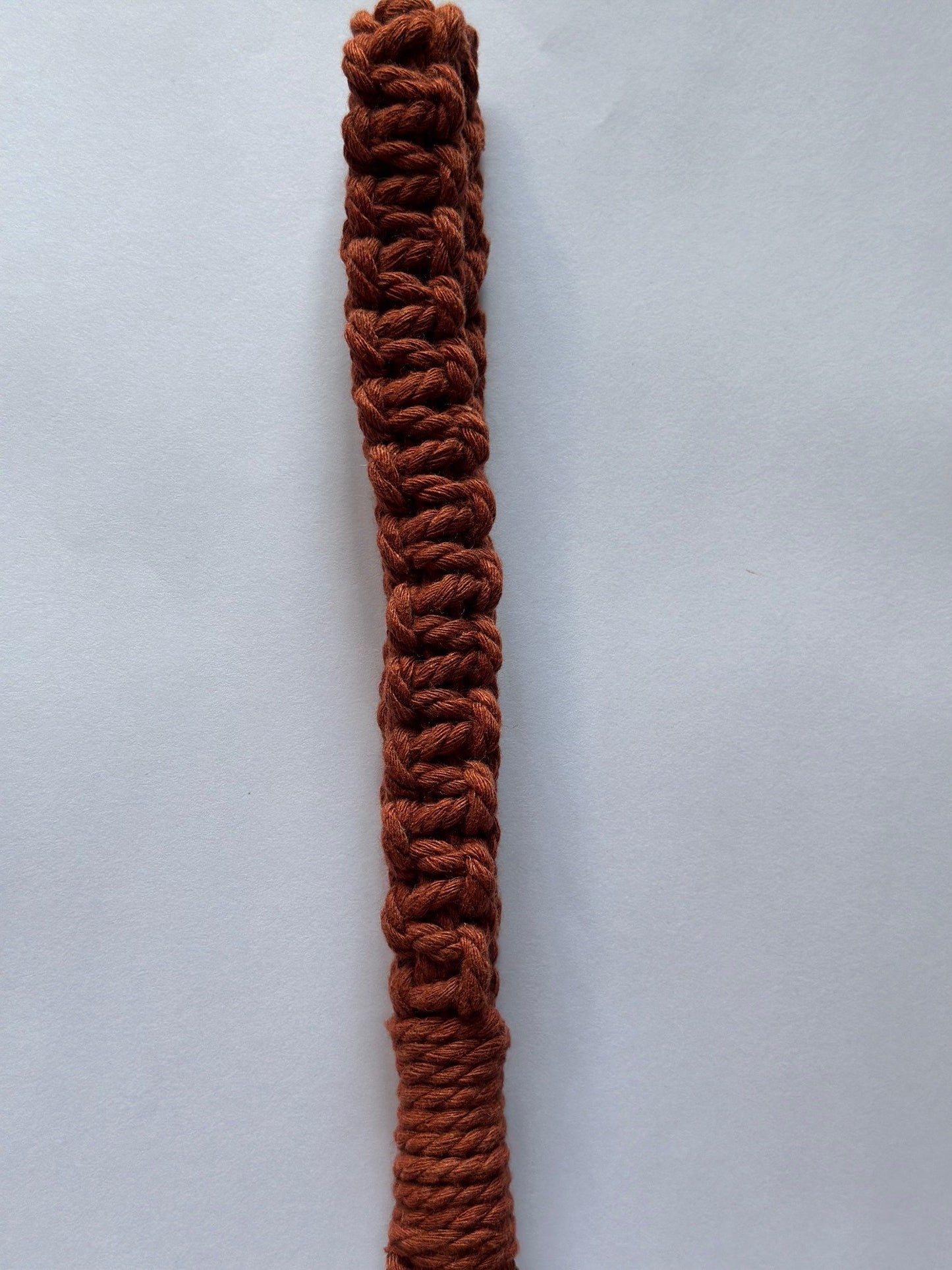 MACRAME WRISTLET