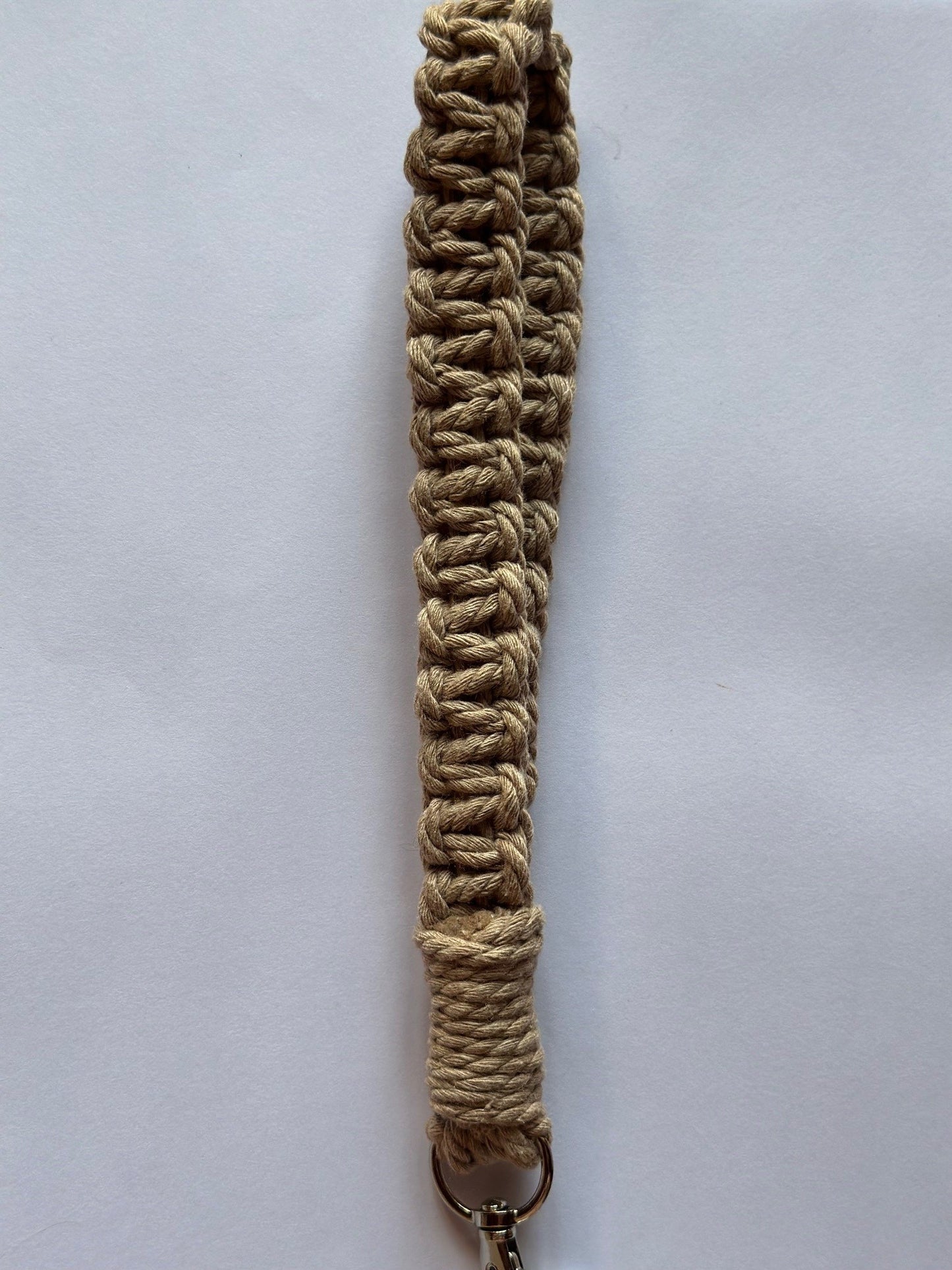 MACRAME WRISTLET