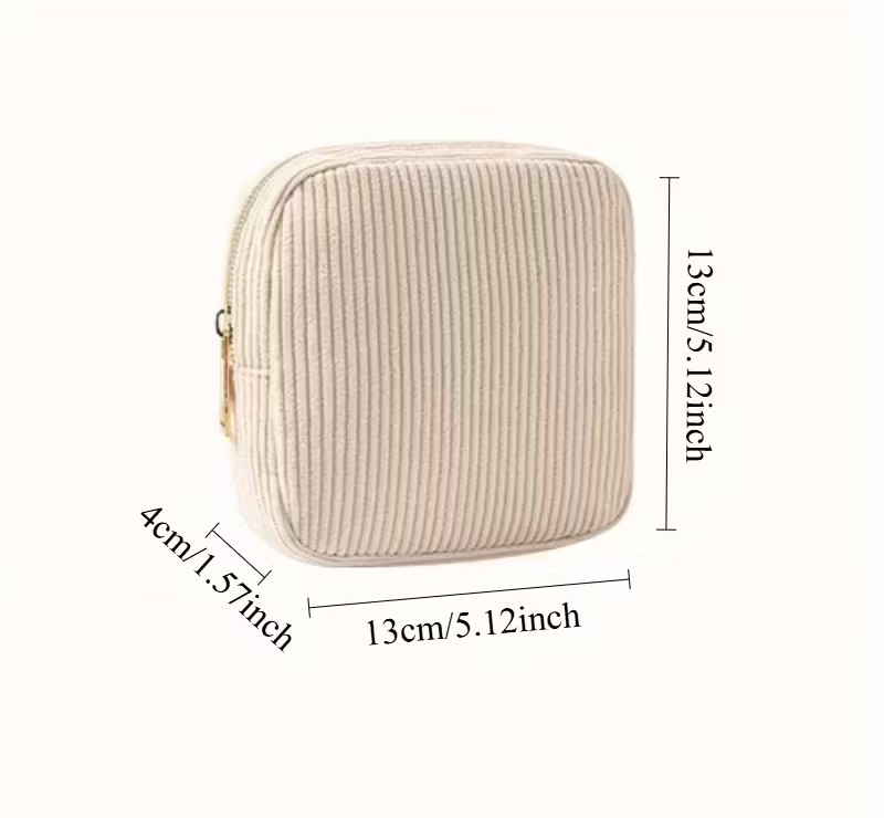 COMPACT MAKE-UP BAG