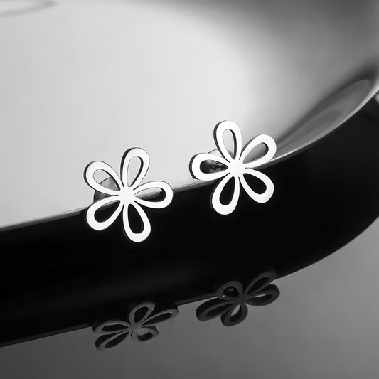 FLORAL STUD EARINGS (STAINLESS STEEL)