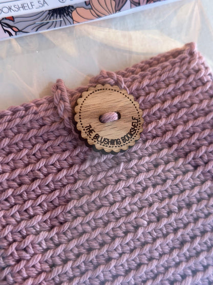 HAND-CROCHETED KINDLE SLEEVE (6inch)