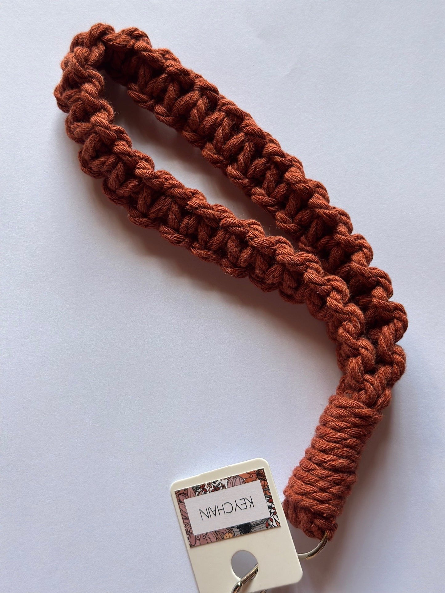 MACRAME WRISTLET